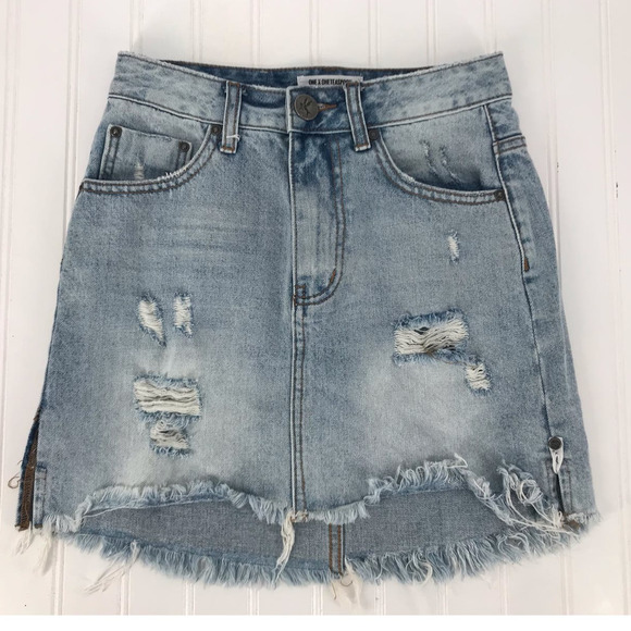 One X OneTeaspoon Light Wash Distressed Curved Hem Denim Mini Skirt 24